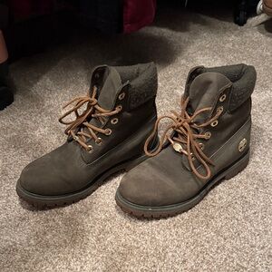 Timberland olive green boots